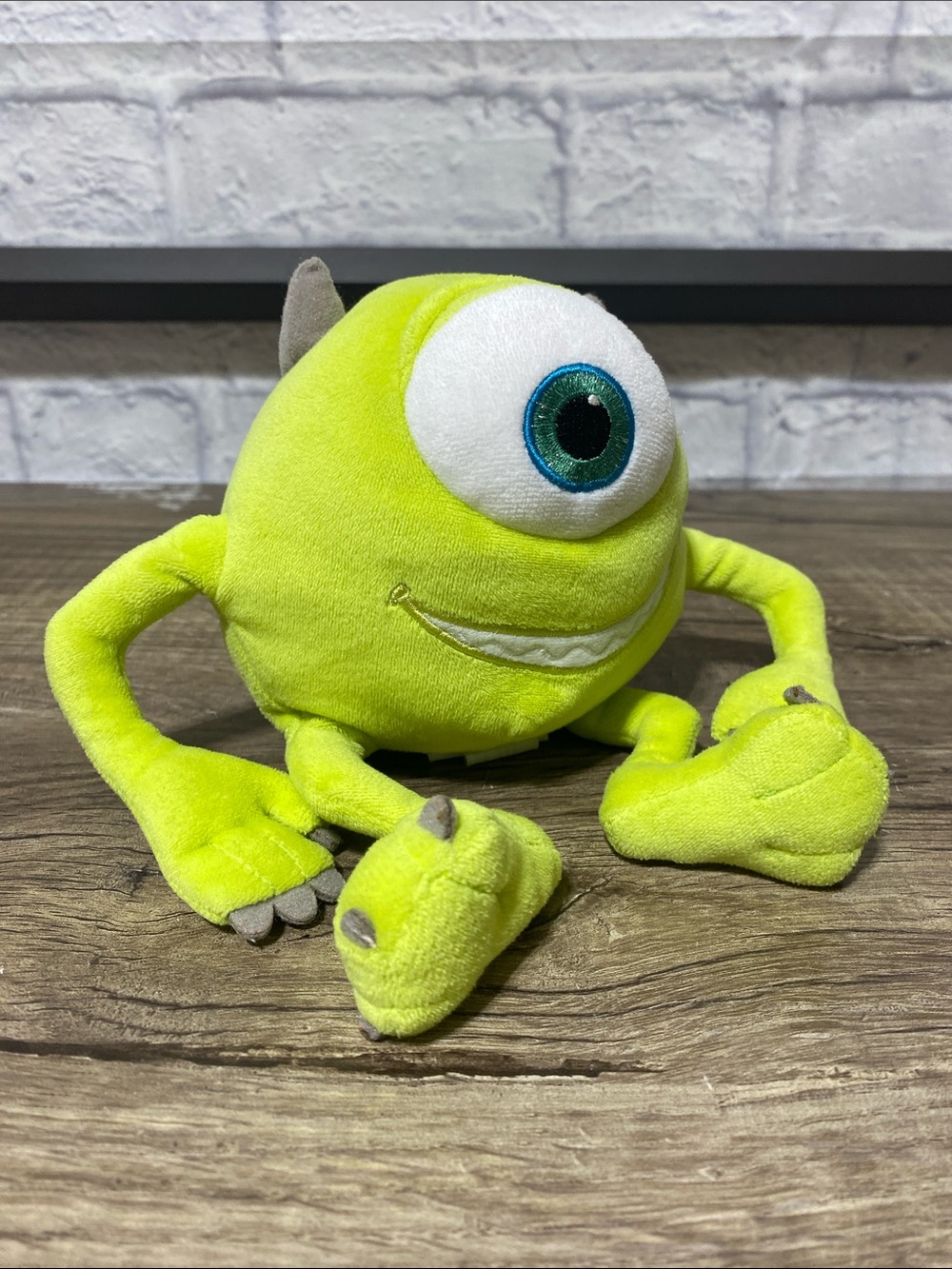 Disney Mike Wazowski Plush - Lime Green with White and Teal Eye